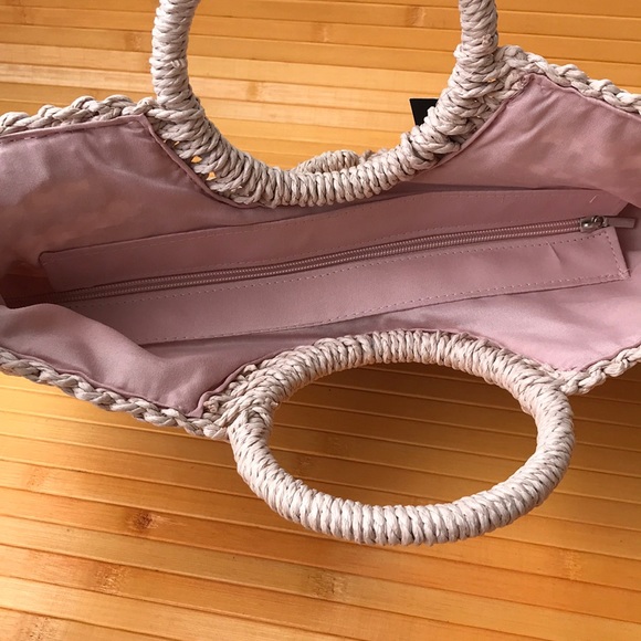 Woven Tote Bag With Ring Handle - Picture 5 of 5